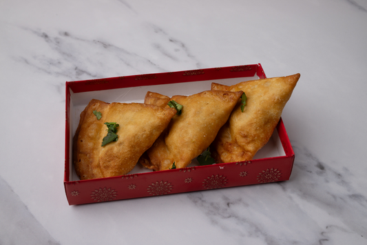 Vegetable Samosa – Classic Indian Snack with Veggie Filling